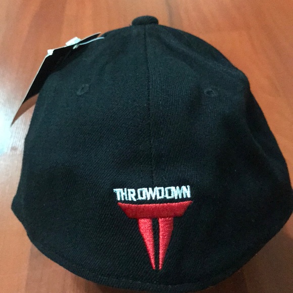 Authentic “THROWDOWN” MMA Logo Black Cap/Hat - Picture 4 of 10